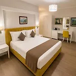 Art Otel 4*