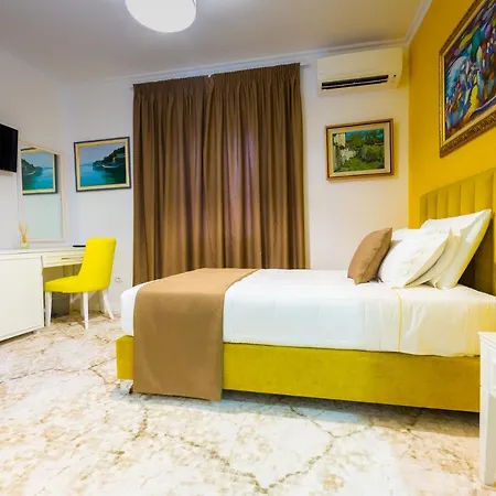 Отель Art Тирана